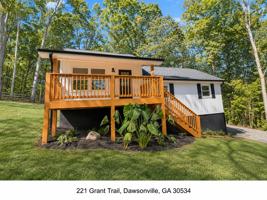 featured image of 221 Grant Trl