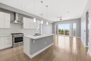 4885 S Monaco St - Photo 1 of 1