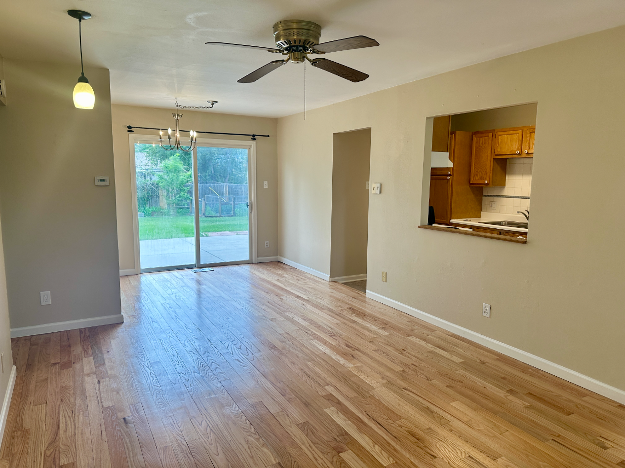 3201 S Eudora St - Photo 2 of 13