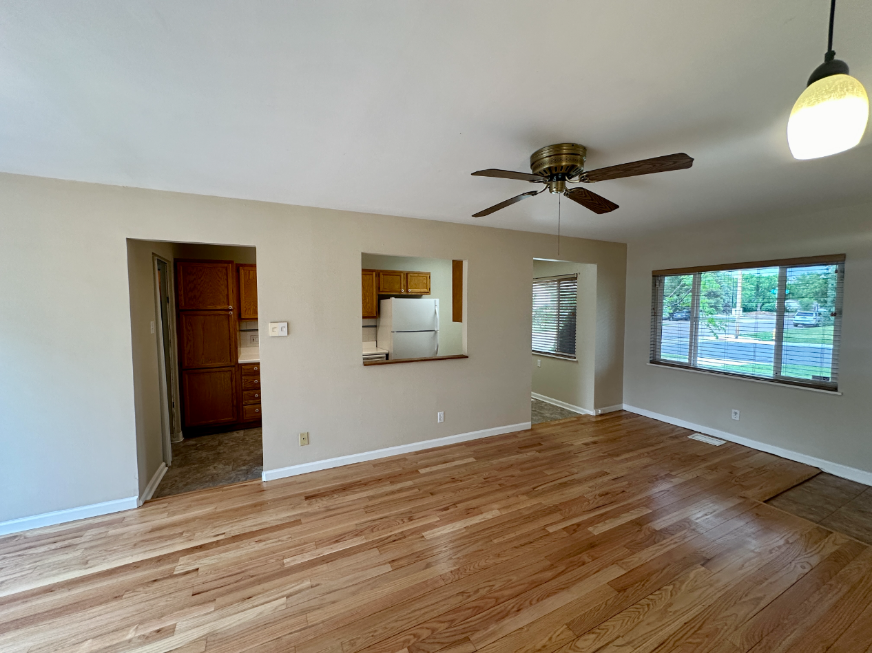 3201 S Eudora St - Photo 4 of 13
