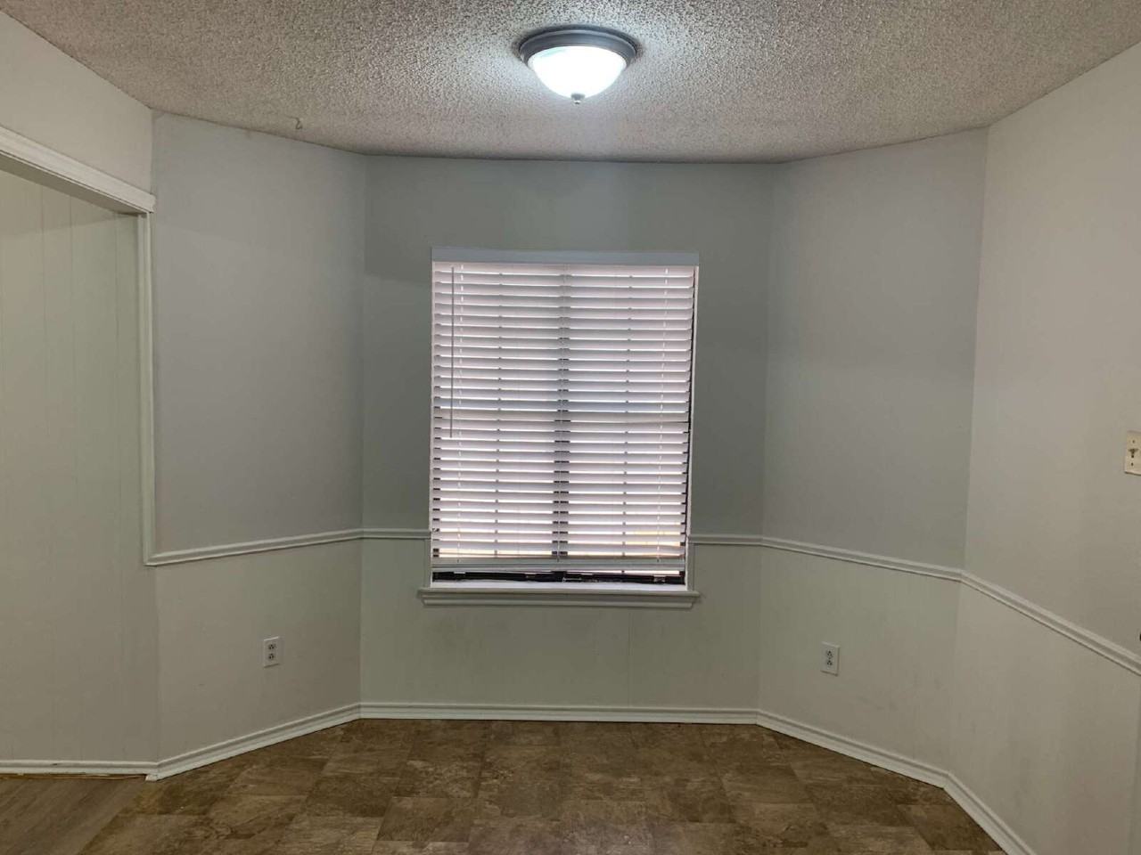 408 Ironton Ave - Photo 4 of 12