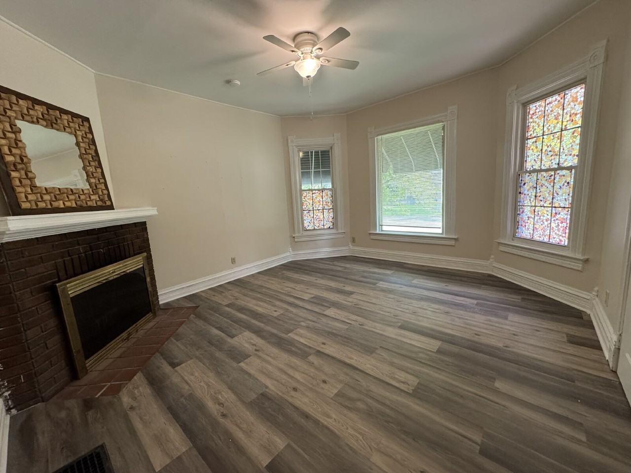 935 W Washington St #1 - Photo 3 of 11