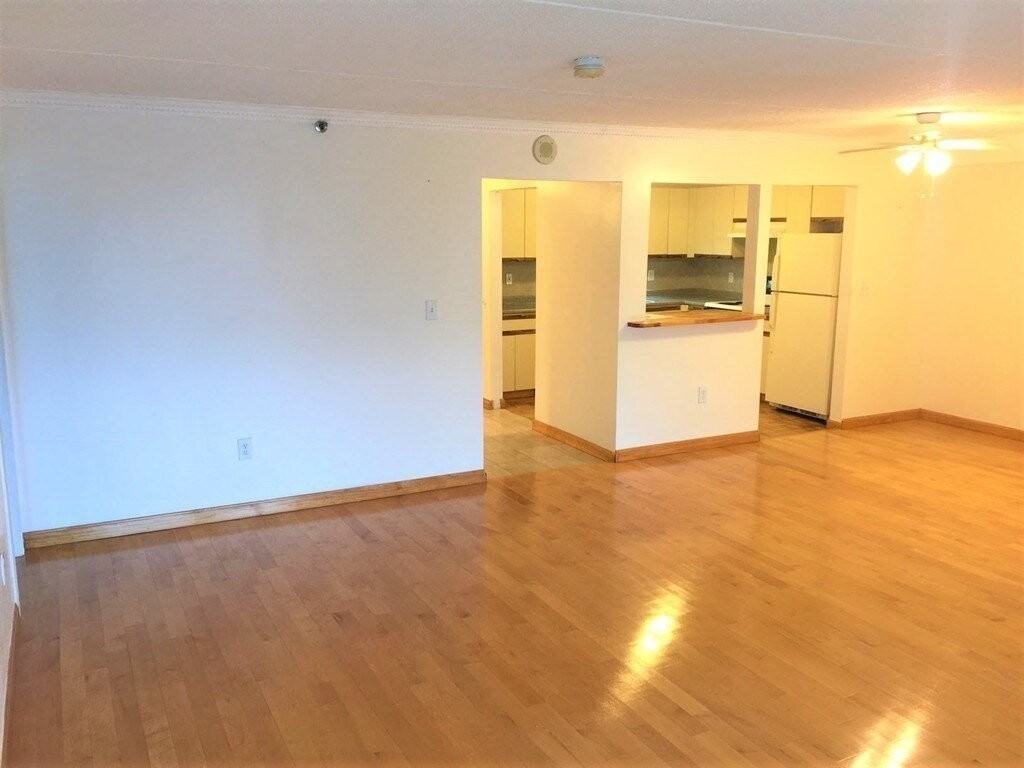 200 Cove Way #318 - Photo 2 of 38