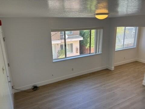 1643 62nd St - Photo 6 of 22