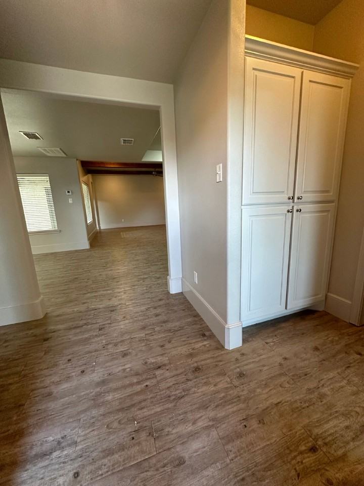 6307 73rd St #A - Photo 2 of 21