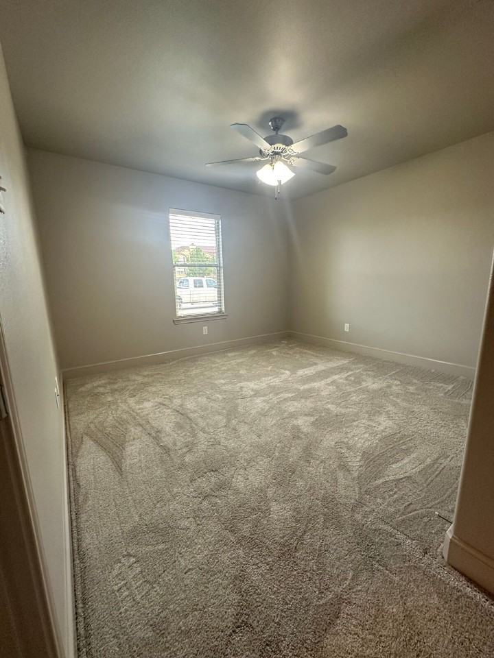 6307 73rd St #A - Photo 7 of 21