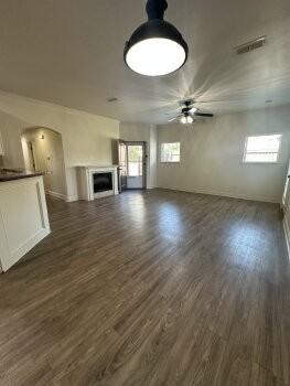 6109 73rd St #A - Photo 4 of 20