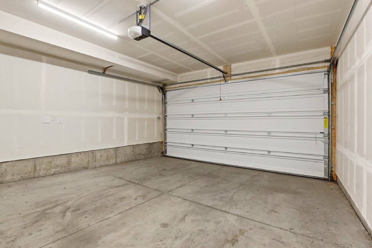 1286 Osceola St - Photo 5 of 47