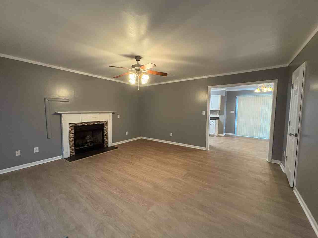 1227 Chimney Swift Dr - Photo 3 of 25