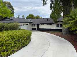 featured image of 2660 Ross Pl