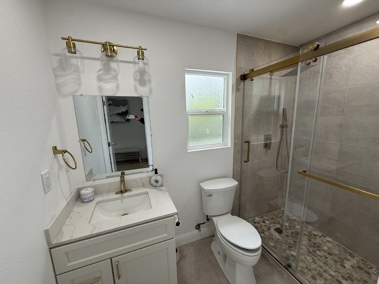 2660 Ross Pl - Photo 6 of 17