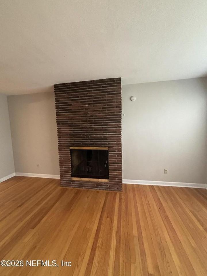 6340 Colgate Rd - Photo 4 of 22