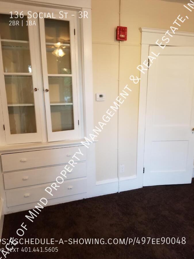 136 Social St #3R - Photo 3 of 9