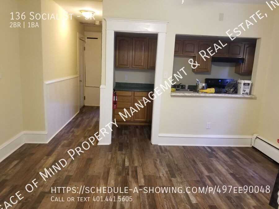 136 Social St #3R - Photo 5 of 9