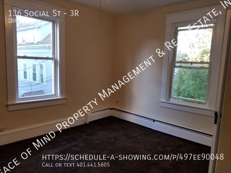 136 Social St #3R - Photo 6 of 9