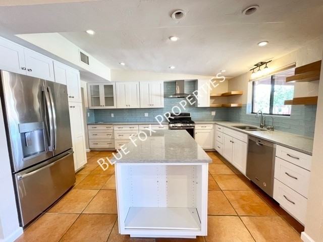 729 N Alamo Ave - Photo 2 of 30
