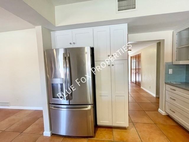 729 N Alamo Ave - Photo 6 of 30