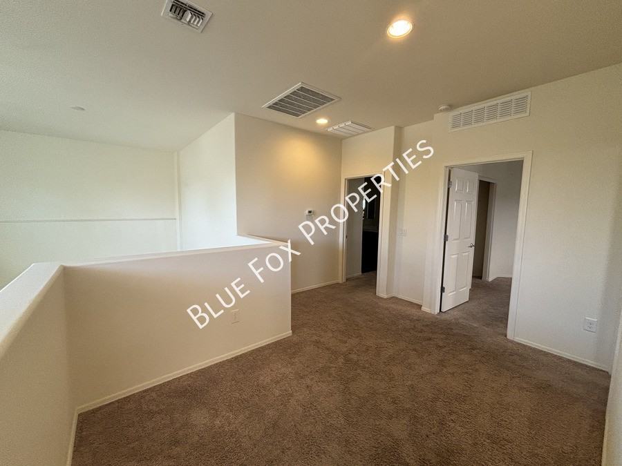 4170 N Thurston Ln #101 - Photo 7 of 27