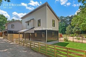 featured image of 218A W Rockway St