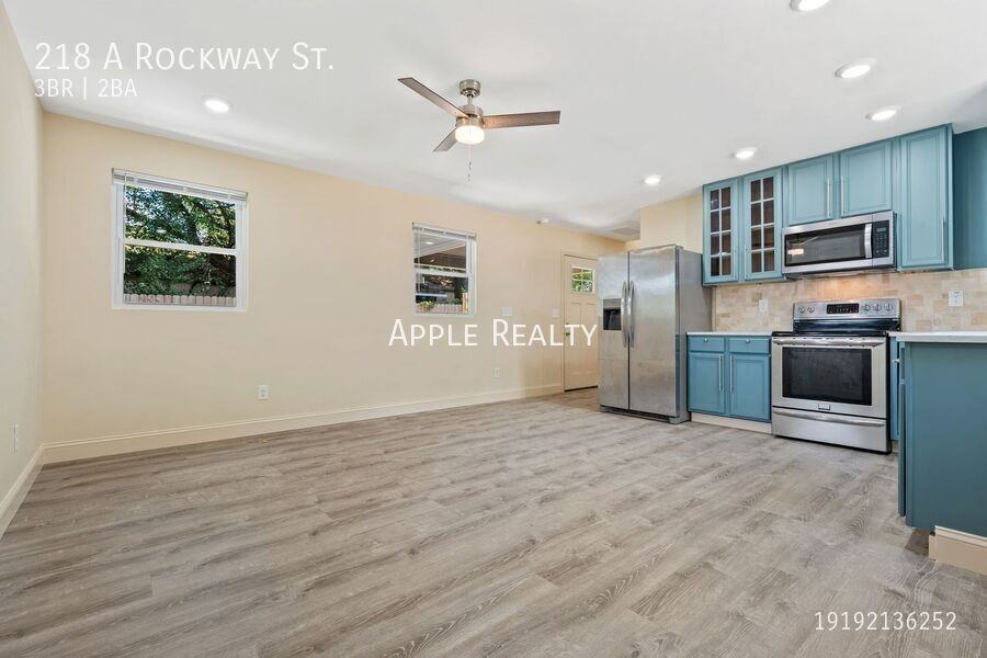 218A W Rockway St - Photo 5 of 18