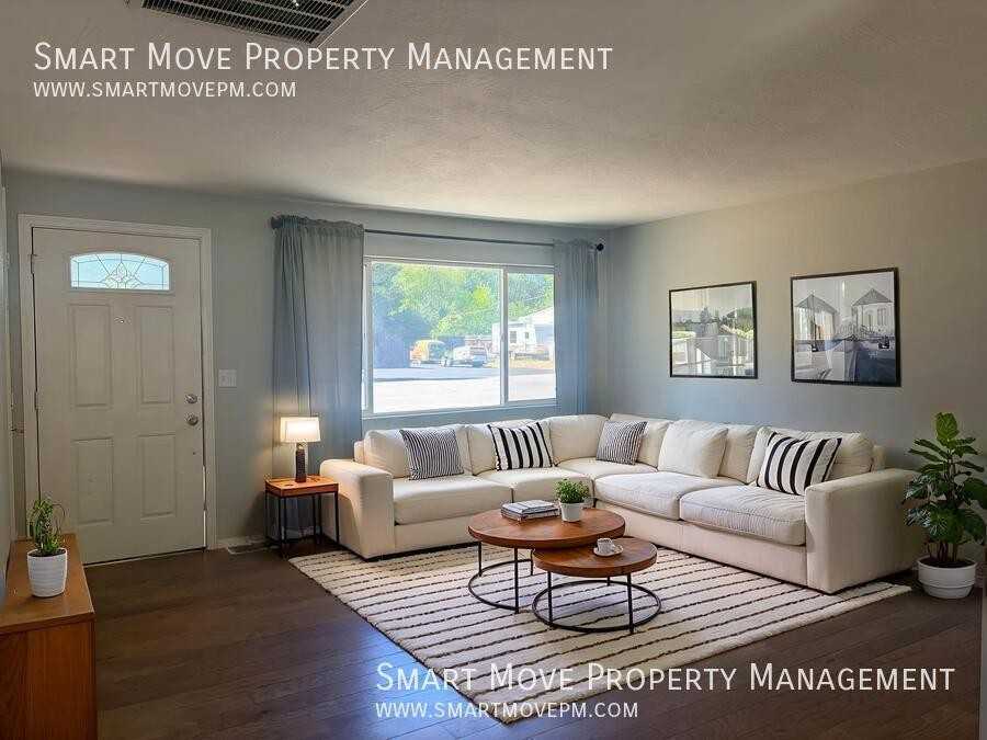 5216 W Wylie Ln - Photo 2 of 26