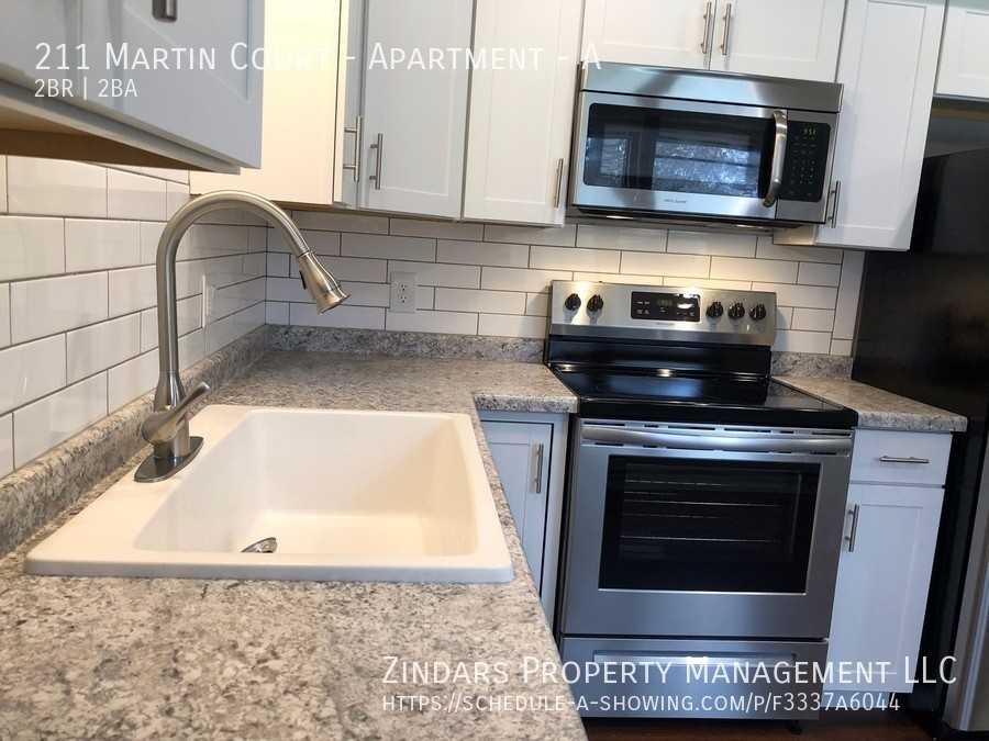 211 Martin Ct #A - Photo 3 of 21