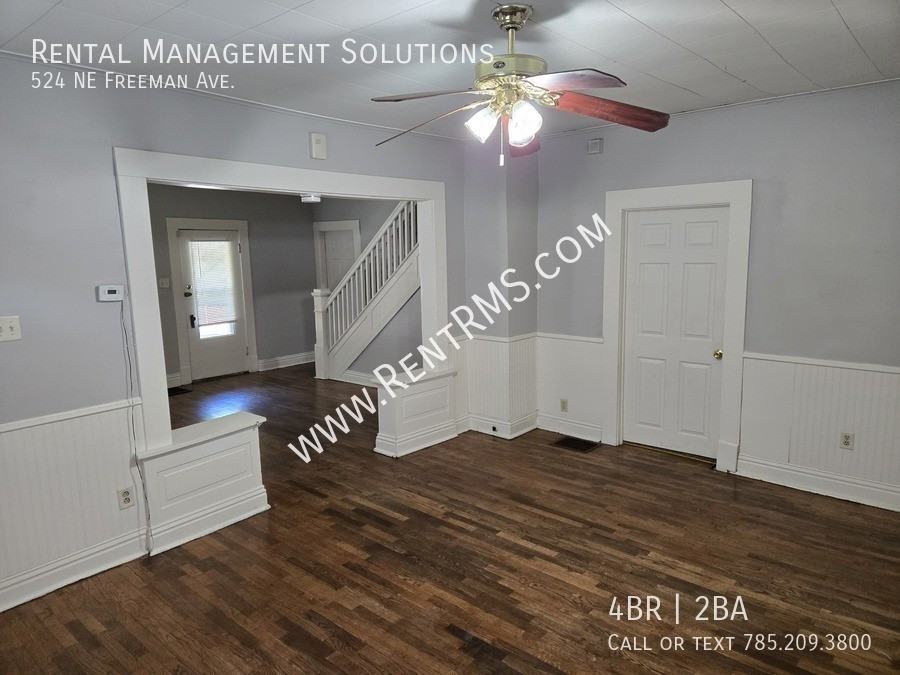 524 Ne Freeman Ave - Photo 6 of 30