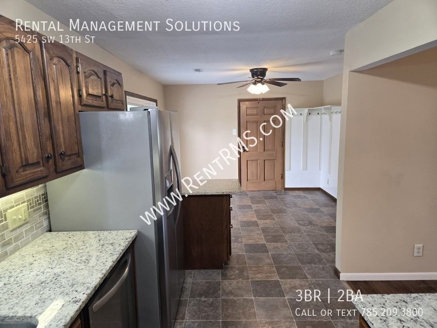 5425 Sw 13th St - Photo 6 of 26