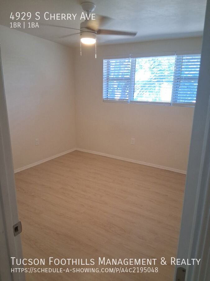 4929 S Cherry Ave - Photo 7 of 13