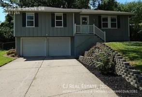 featured image of 1902 N Grove Dr