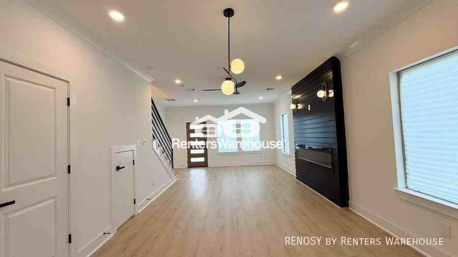 5414 Ina St - Photo 3 of 36