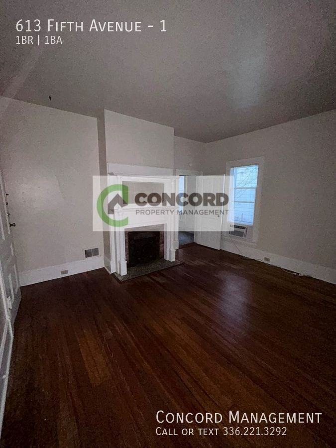 613 5th Ave #1 - Photo 4 of 15