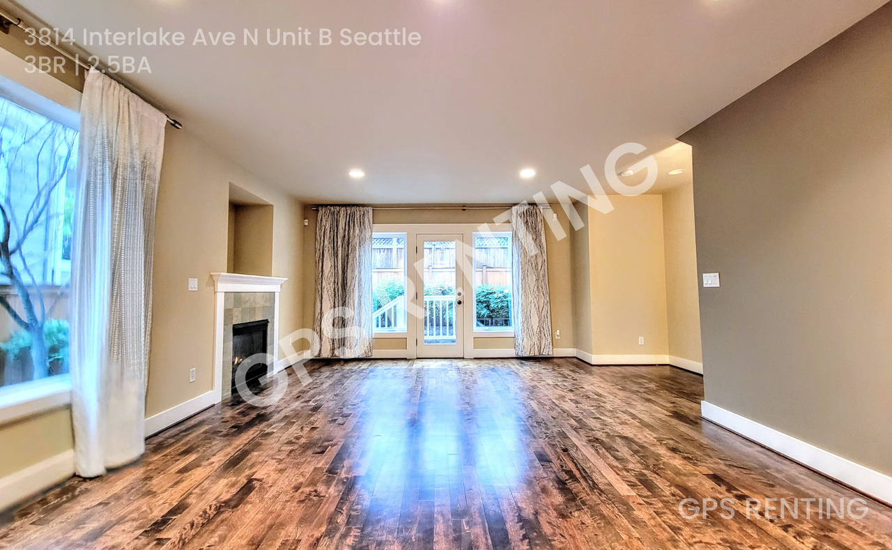3814 Interlake Ave N #B - Photo 4 of 14