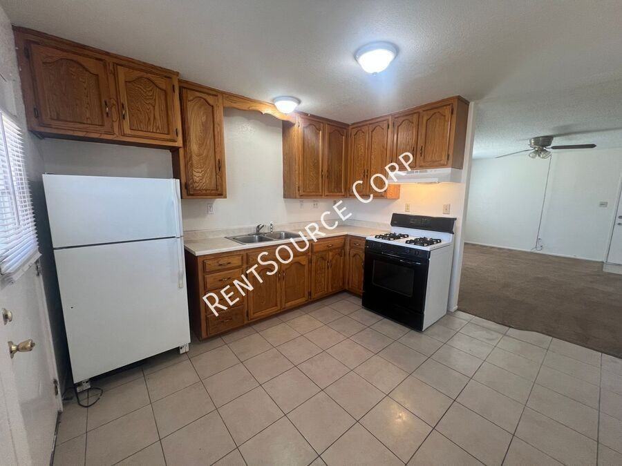 28188 Apache Ave #A - Photo 5 of 12