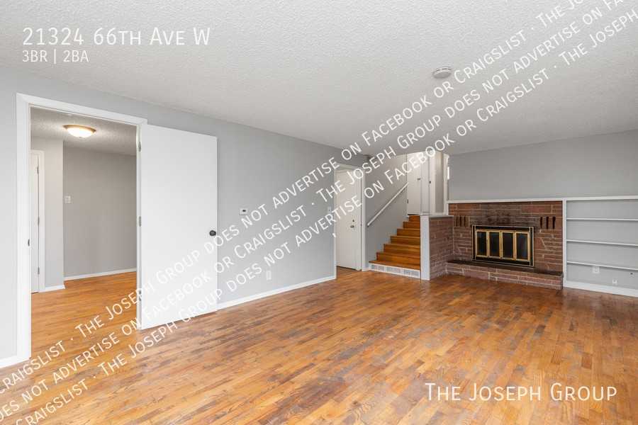 21324 66th Ave W - Photo 3 of 35