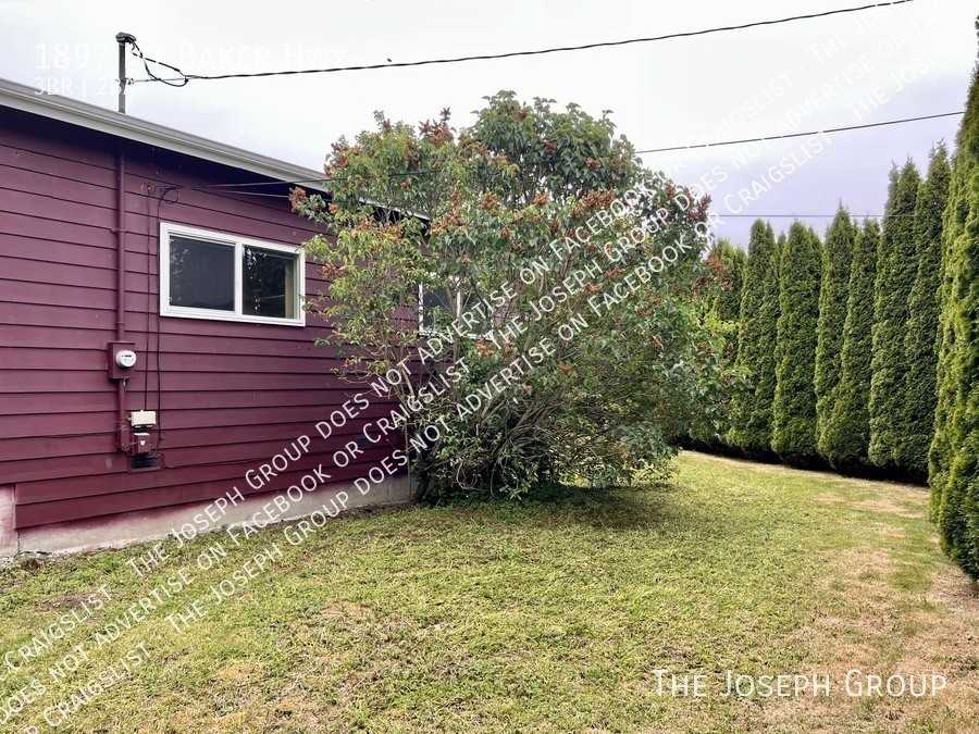 1897 Mt Baker Hwy - Photo 3 of 26