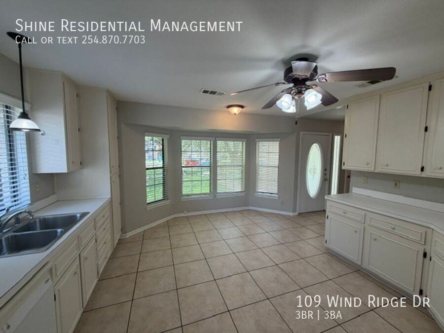 109 Wind Ridge Dr - Photo 6 of 36