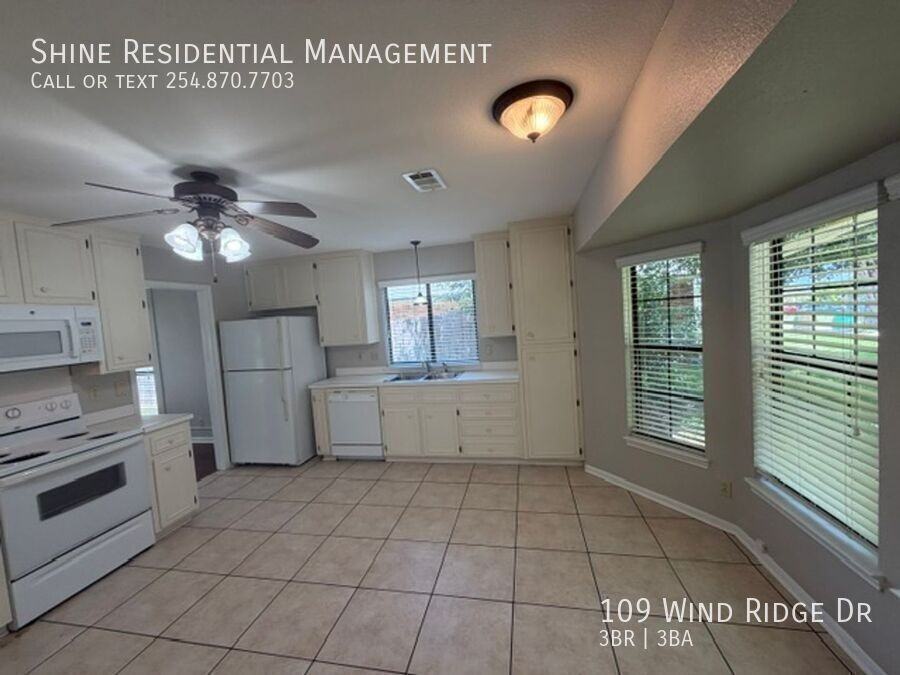 109 Wind Ridge Dr - Photo 7 of 36