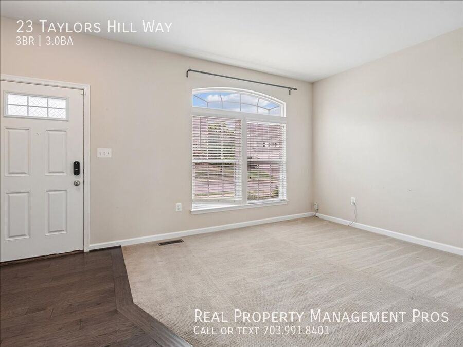 23 Taylors Hill Way - Photo 4 of 50