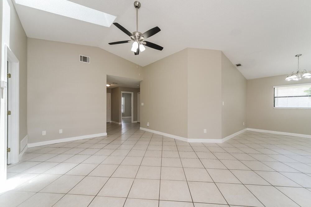 3422 Burlington Dr - Photo 6 of 16