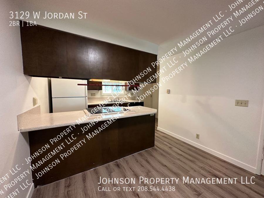 3129 W Jordan St - Photo 6 of 11