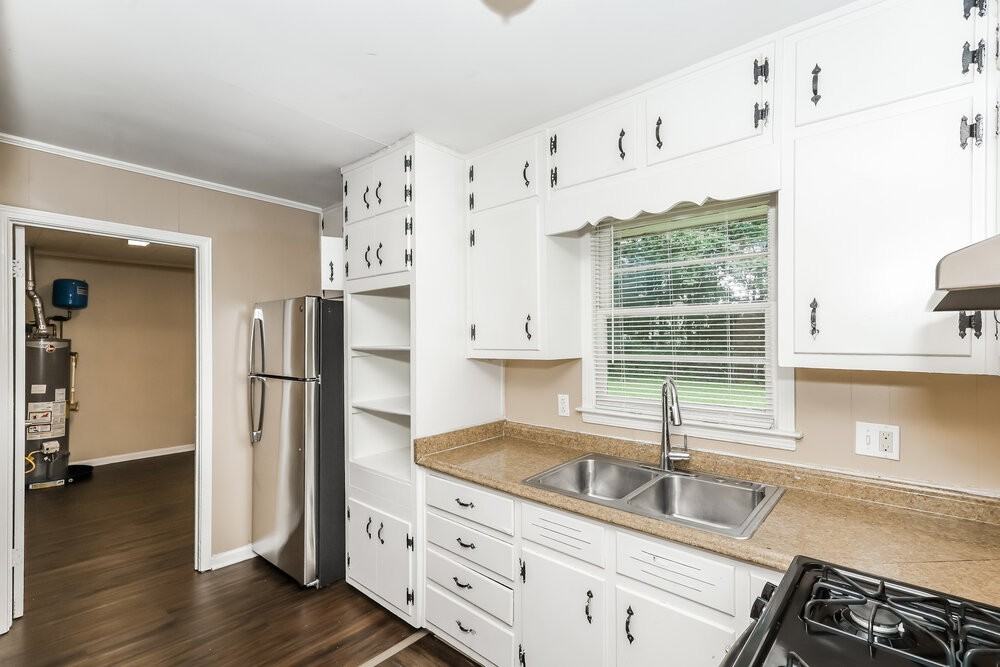 4647 Big B Rd - Photo 7 of 16