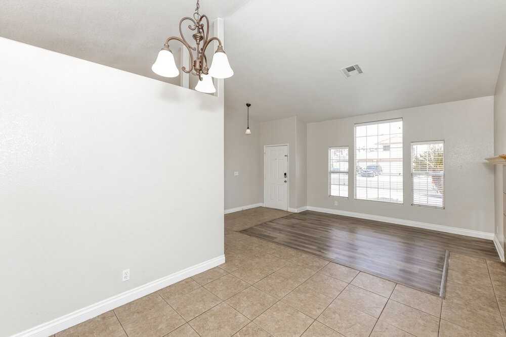 5775 Canyon Oak Cir - Photo 6 of 16