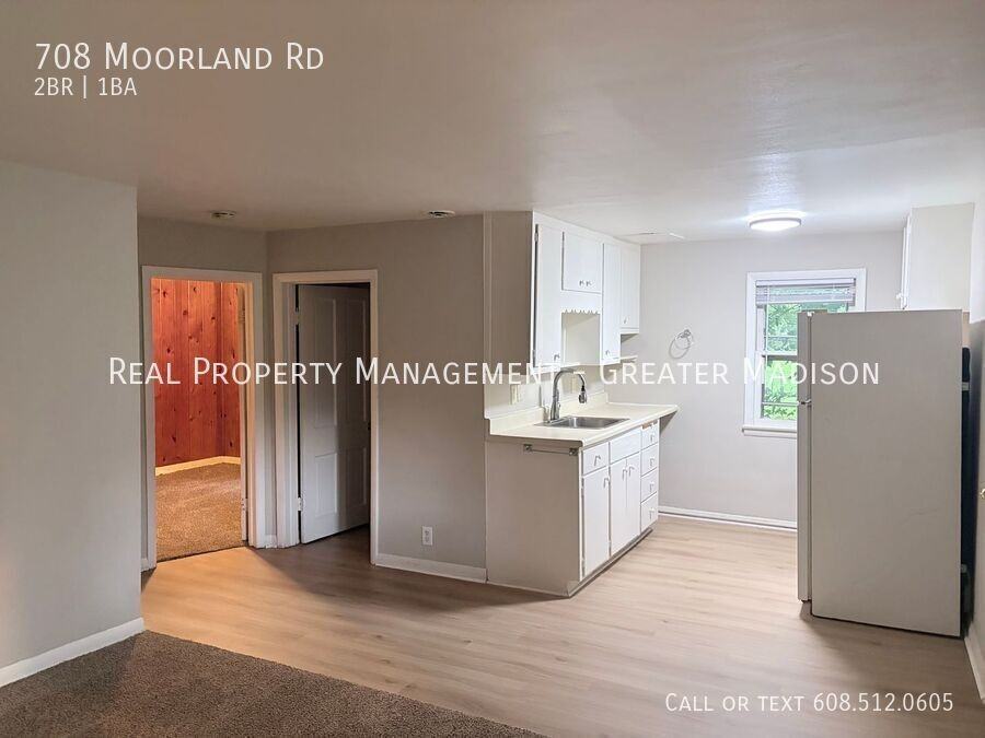 708 Moorland Rd - Photo 5 of 12