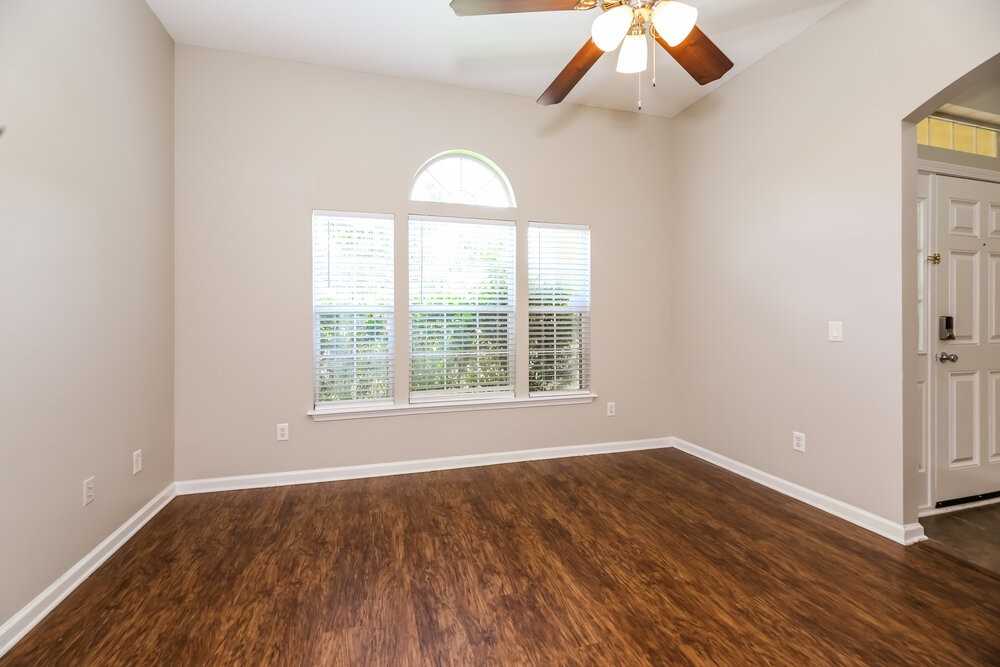 741 Indigo Run Dr - Photo 7 of 17