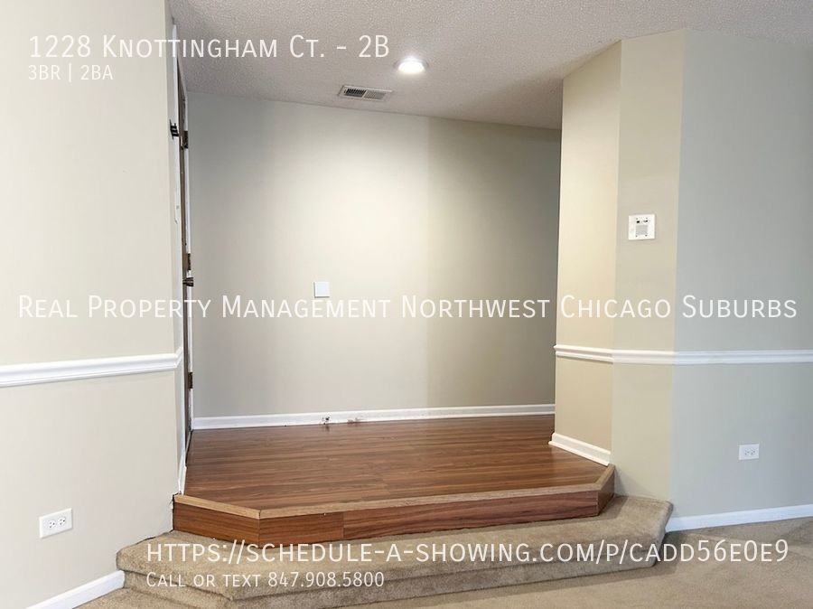 1228 Knottingham Ct #2B - Photo 2 of 31