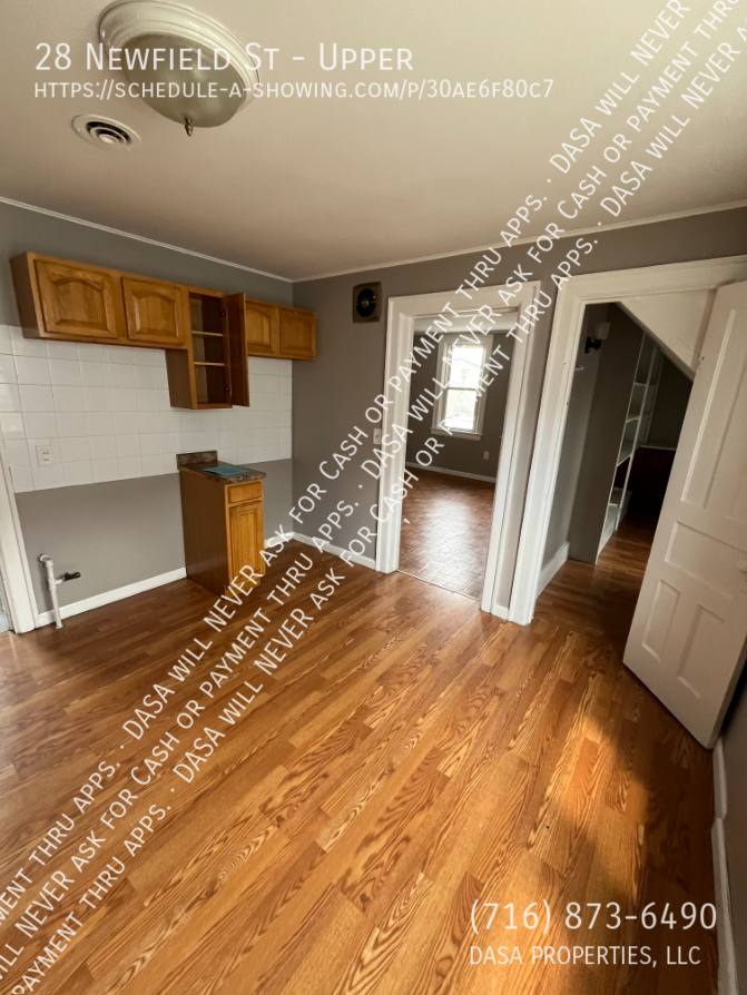 28 Newfield St - Photo 5 of 13