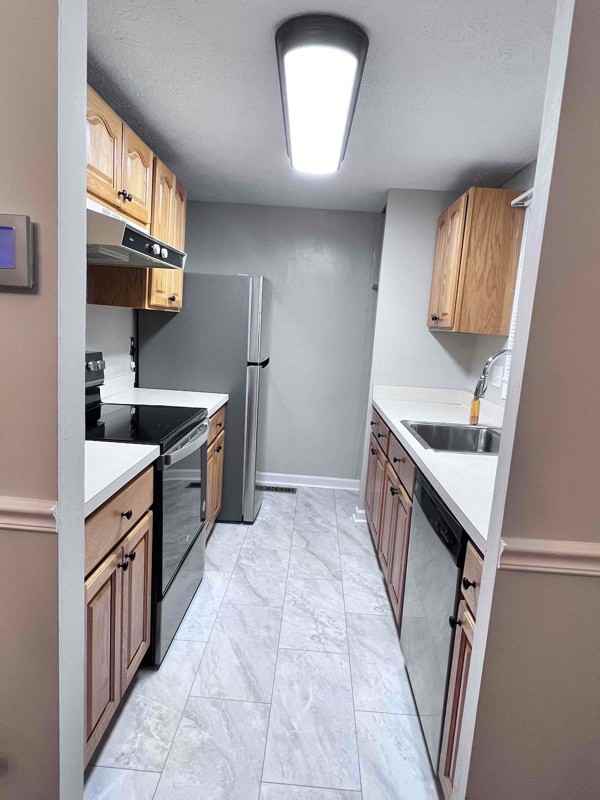 8 Lineage Ct - Photo 4 of 9