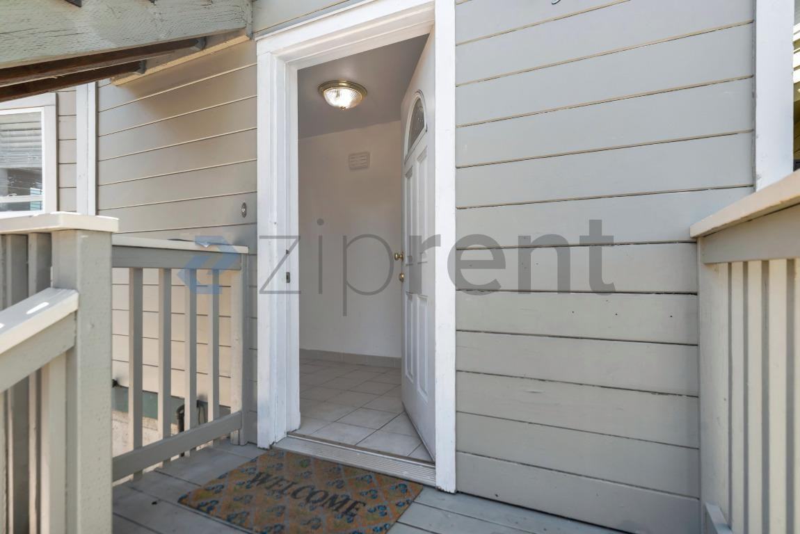 3123 Harrison St - Photo 2 of 22