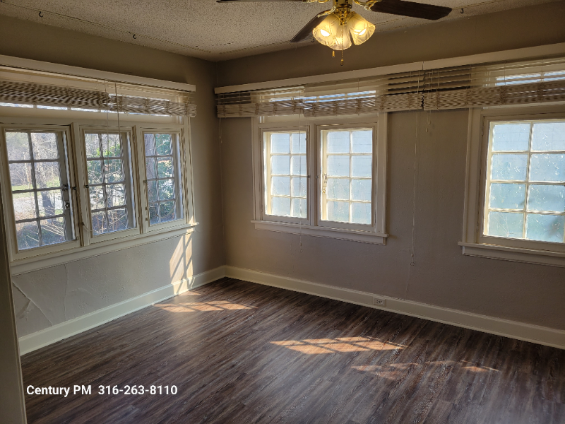 3419 Edgemont St #3419 - Photo 4 of 18